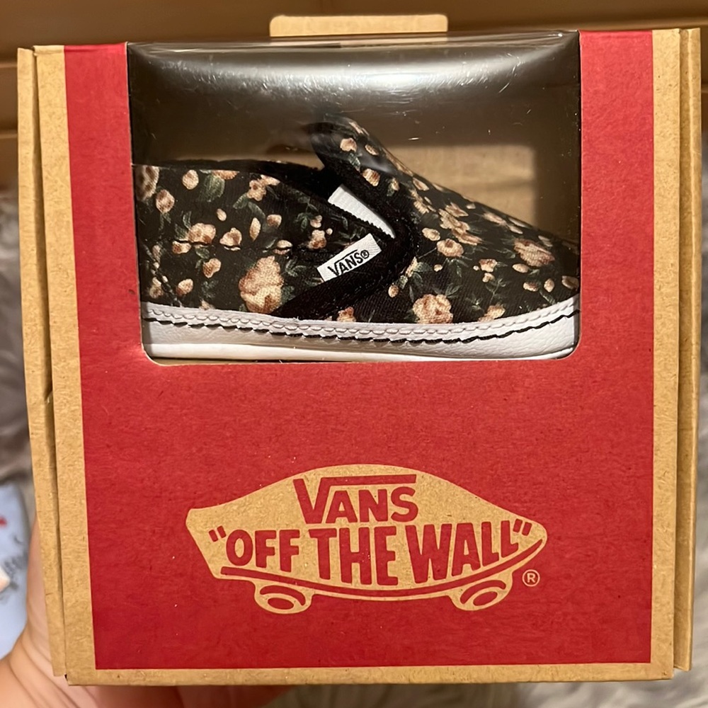 Vans Slip On Crib Shoes Fun Floral, Size 4.0
